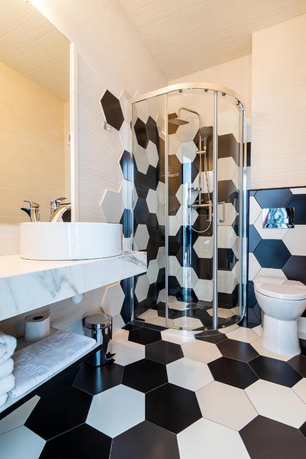 Hotel Bulevard Râmnicu Vâlcea Eksteriør bilde