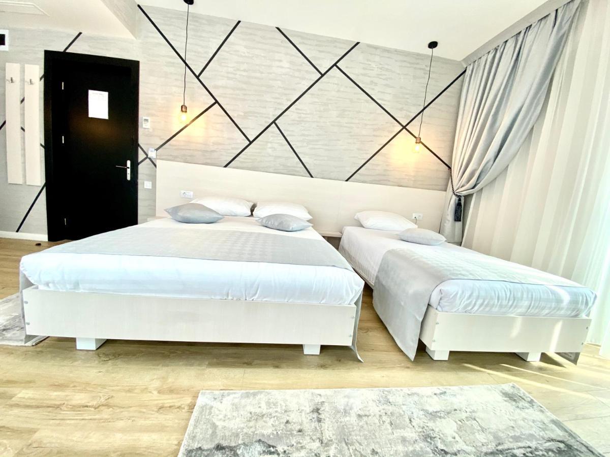 Hotel Bulevard Râmnicu Vâlcea Eksteriør bilde