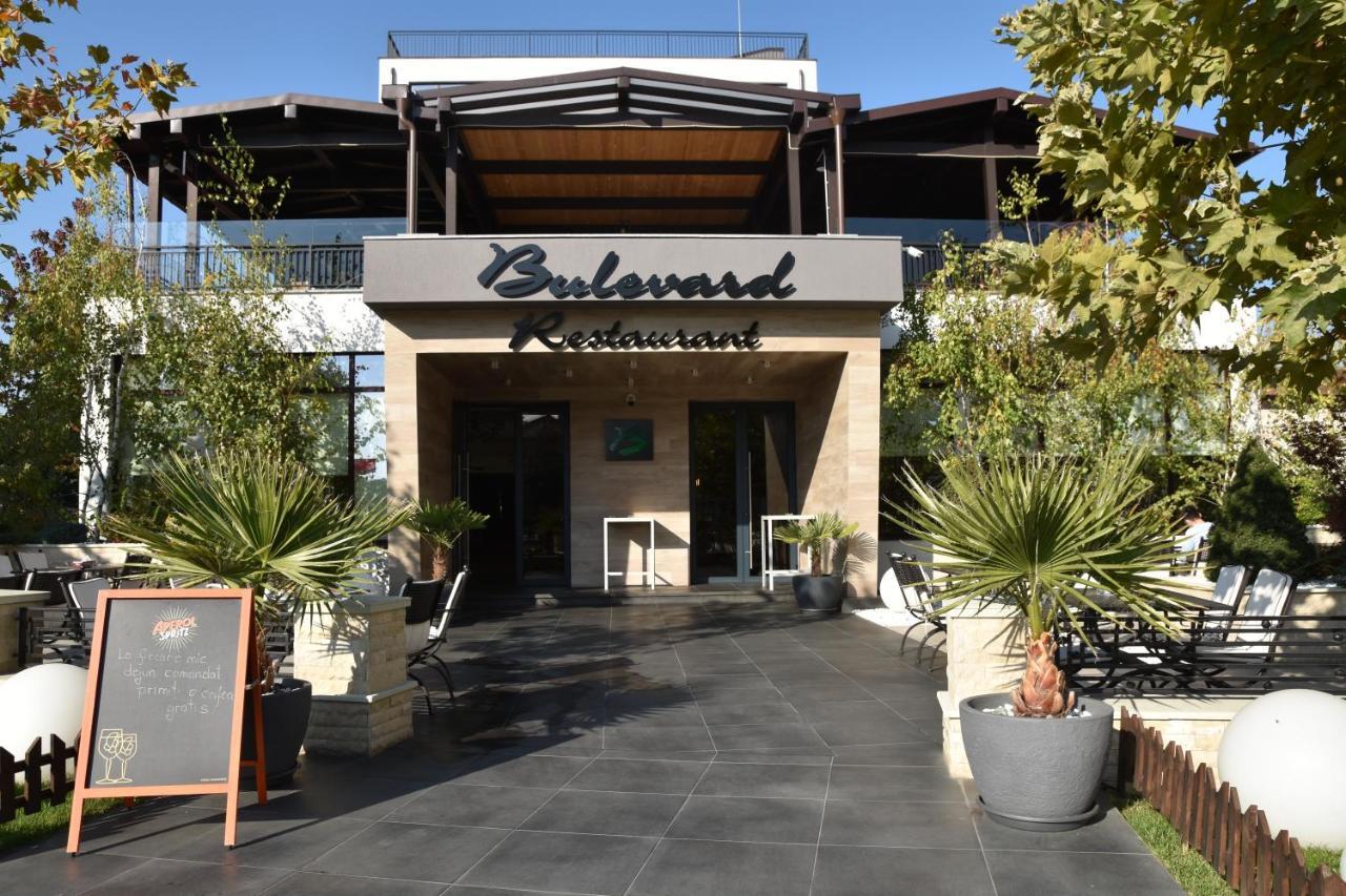 Hotel Bulevard Râmnicu Vâlcea Eksteriør bilde